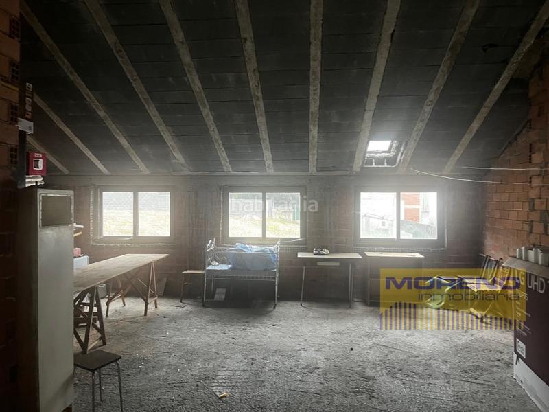 Foto d8ef650d-e72f-4639-9a47-d3a7ae5fc921. Casa con parcheggio in Sarria