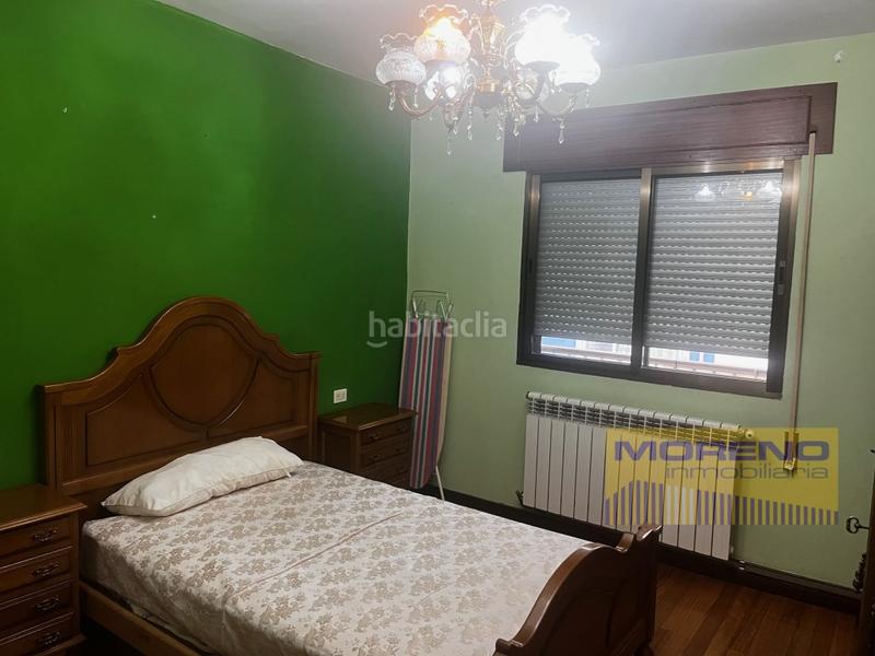 Foto eda49e6f-2001-4676-b50f-7e0cff3b0d69. Casa con parcheggio in Sarria