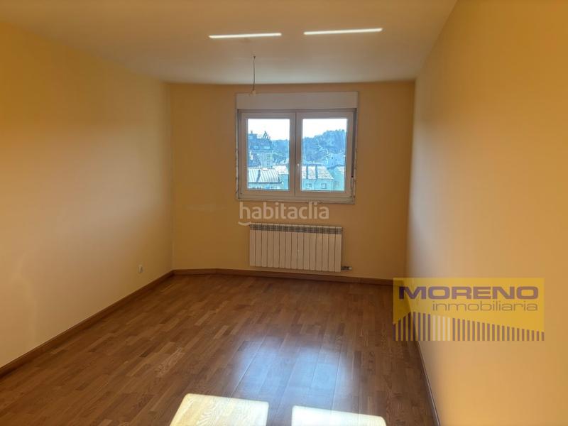 Foto 4a2be347-fbe8-412d-bbfe-3909eff76225. Appartement avec parking dans Sarria