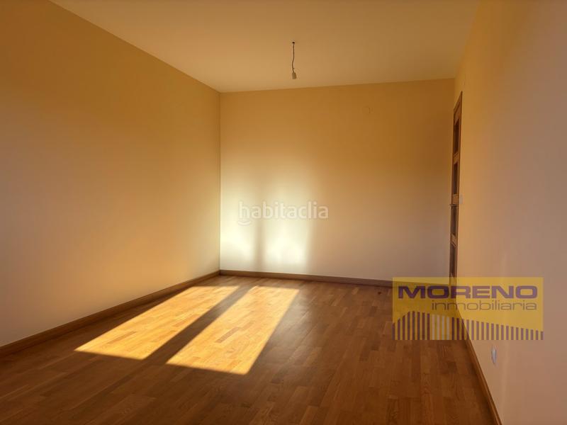 Foto b208a3ae-cdcc-42c4-92e0-baf8f9b02b92. Appartement avec parking dans Sarria