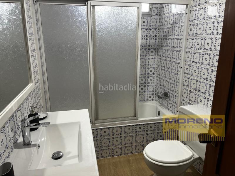 Foto c8175cb4-c214-480d-8ac5-6defd2d09aed. Alquiler piso  amplio en el centro con excelentes vistas. en Sarria