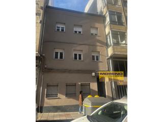 Edifici a San Roque - As Fontiñas. Edificio a reformar en lugo para 5 viviendas