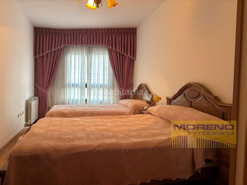 Foto 12dea860-f0d0-4ae1-9ab8-0f4564c361f7. Pis amb aparcament a Sarria