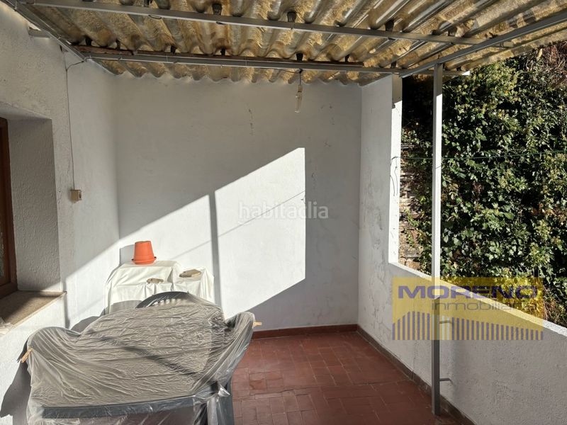 Foto a75a83fc-ffb6-4880-8075-ee110df0cd59. Maison avec parking dans Samos