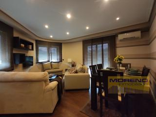 Rent Penthouse  Rua matias lopez. Ático 4 habitaciones alquiler sarria