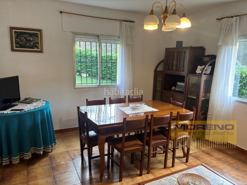 Foto 0a31d099-2e06-4c5b-a76a-26503dcfbbde. Maison avec parking dans Samos