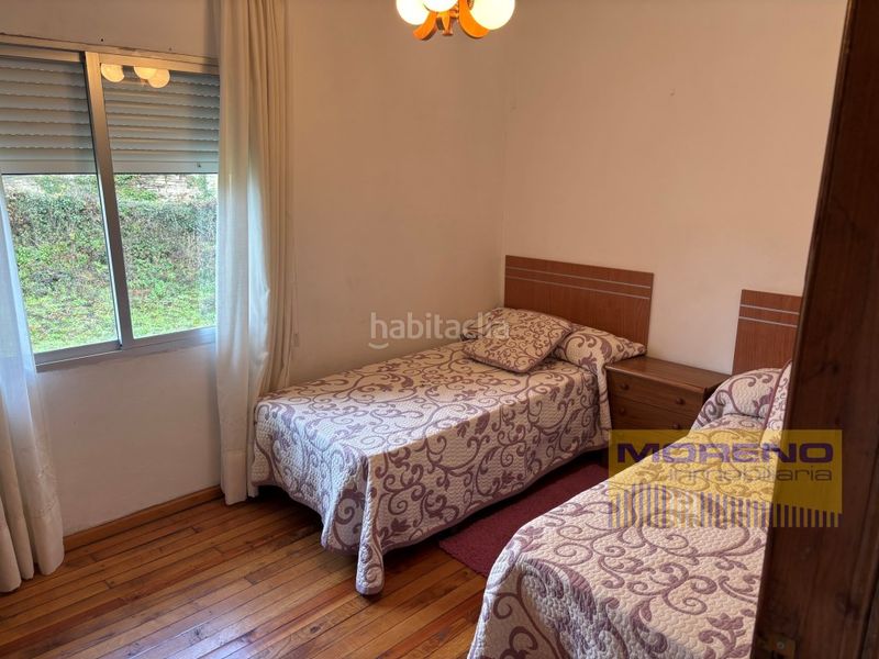 Foto 81057fc3-f65a-455e-8040-6192265e8222. Maison avec parking dans Samos