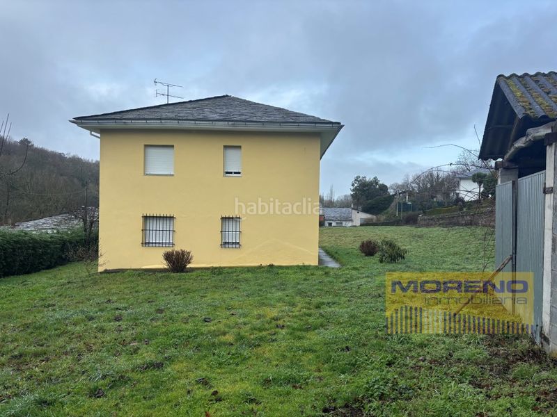 Foto c44ac603-20a7-45be-9abd-fa584bfd2d20. Maison avec parking dans Samos