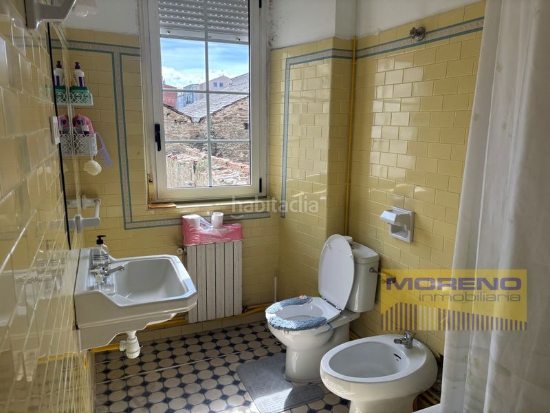 Foto 13d7edc8-65c6-4909-aaab-a3d5c8b9ca75. Pis a Sarria