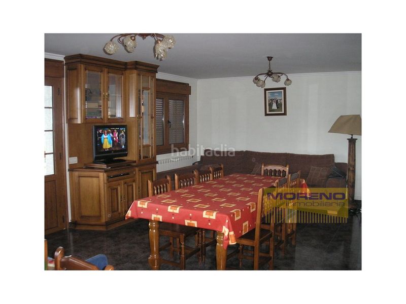 Foto 1bd96355-b7e7-4b59-a439-e02b309c950f. Xalet amb aparcament a Castro de Rei
