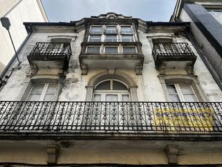 Casa  Rua carlos iii. Casa en centro becerrea