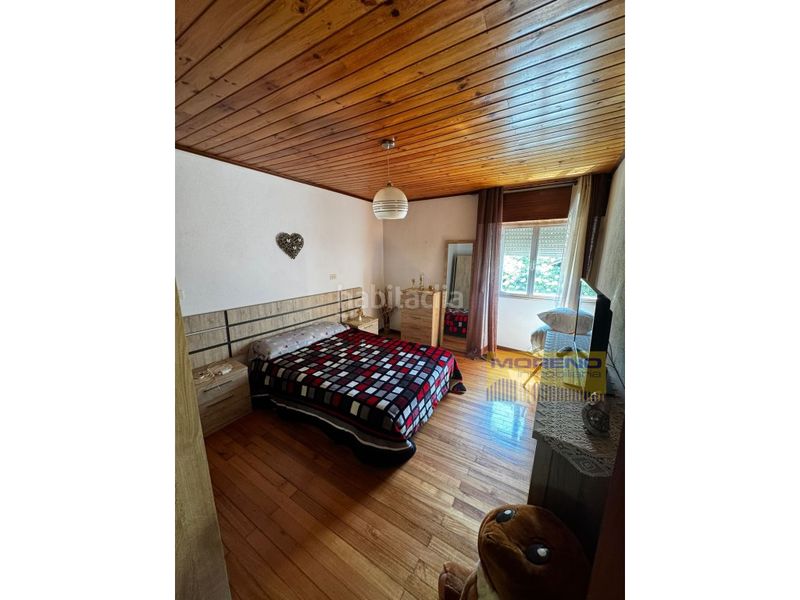 Foto c62f4aa8-1e5e-4d58-840a-bb5c56caa1c7. Casa amb aparcament a Paradela