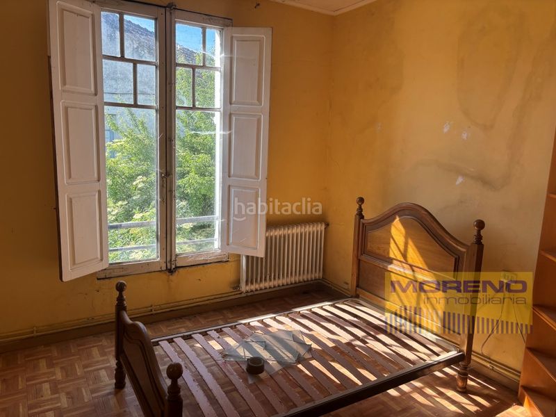 Foto cfe3bd69-b92b-4742-91ba-1ecca7fd1ff1. Casa  con parcela . en Láncara