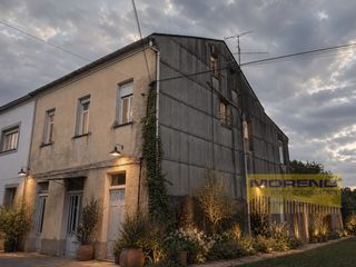 Haus  Avenida santiago. Casa con parcela 6 habitaciones venta bóveda