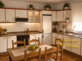 Etagenwohnung in Sarria. Amplio piso en sarria