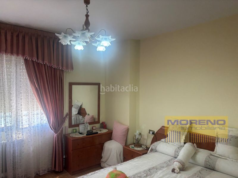 Foto 72ac2b2e-db57-4bd6-bfc7-664f3d687091. Piso amplio piso en Sarria