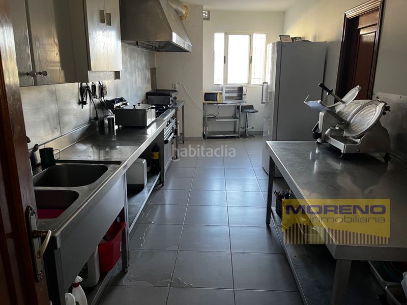 Foto e4d38e65-c6c9-430b-8285-e3e795a40b6e. Local comercial a Sarria