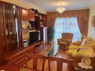 Flat  Rua toleiro, do. Magnifico piso de 4 dormitorios , 2 baños, cocina , ar,marios em