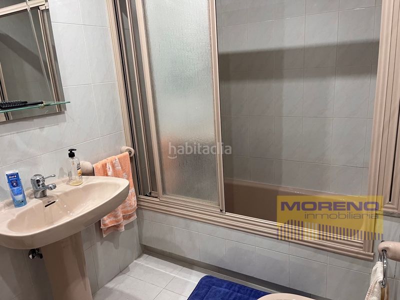 Foto be5733b1-d072-43de-8674-fd063d7310df. Pis amb aparcament a Sarria