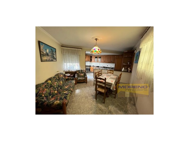 Foto cc9442a7-3b72-4360-b601-20ac2f783477. Pis a Sarria