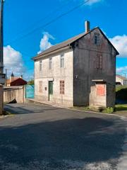 Casa en Laracha. Casa soleada para reformar
