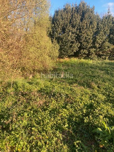 Foto df321f64-b6a8-46aa-b5ab-c240e4902fb1. Fondo rustico in travesía estación 2 in Morás - A Zapateira Arteixo