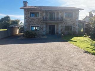 Xalet en Carballo. Chalet muy soleadao listo para vivir