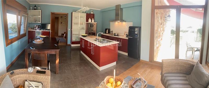 Foto 1d6a1282-d610-41c0-b347-7a2370f71141. Chalet  muy soleadao listo para vivir en Carballo