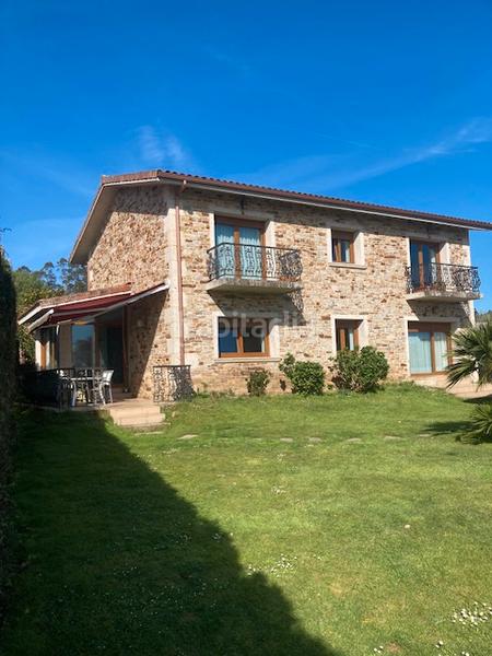 Foto 5447e237-96f8-400f-9a1e-b4b809661831. Chalet  muy soleadao listo para vivir en Carballo