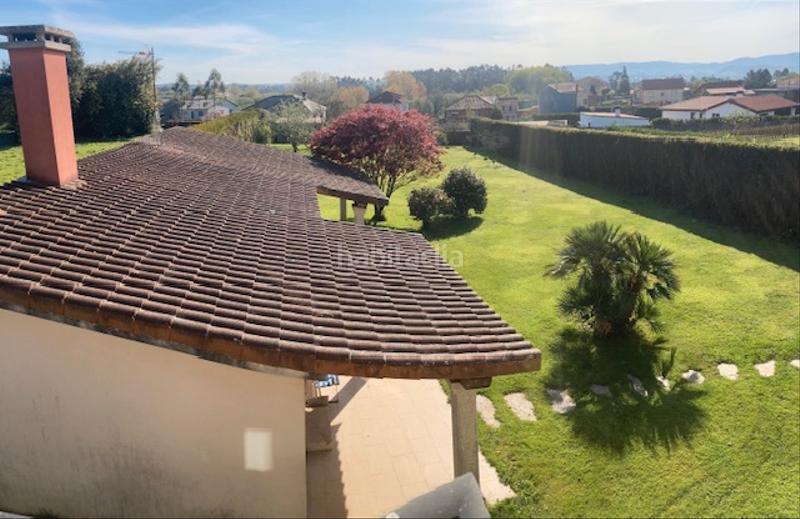 Foto 8d50e7b2-2bc0-4c5d-b9bf-8b9ca4f69899. Chalet  muy soleadao listo para vivir en Carballo