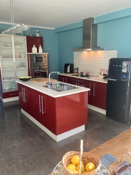 Foto c5bb68e6-3488-4bd2-b730-8ca2a62c1ede. Chalet  muy soleadao listo para vivir en Carballo