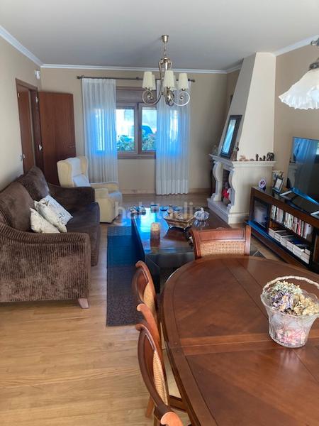 Foto d5afc302-1c00-40ea-8cd4-44f28239b547. Chalet  muy soleadao listo para vivir en Carballo