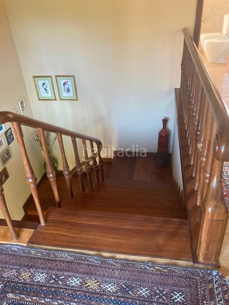 Foto eac89d9c-ad1d-43c3-9f35-b3318a3466ef. Chalet  muy soleadao listo para vivir en Carballo