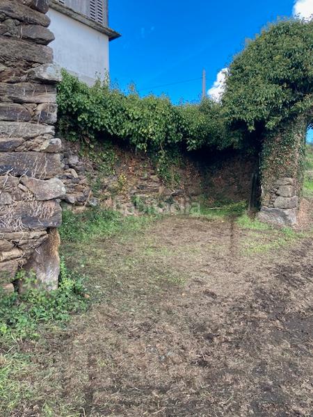 Foto 51c4d8ad-2b1c-44e9-8f4c-5859dbef3426. Masia a Coristanco