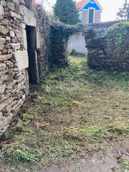 Foto bcdbd6c0-fb8f-4841-af99-38600a131e79. Masia a Coristanco