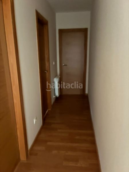 Foto d07bf7e3-a434-4e63-a824-e14ba6500d0b. Pis a avenida finisterre 135 a Laracha
