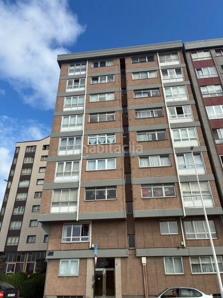 Foto 0dda0349-2dca-4a4b-bf23-0d298a735f76. Flat with heating parking in Agra del Orzán - Ventorrillo Coruña (A)