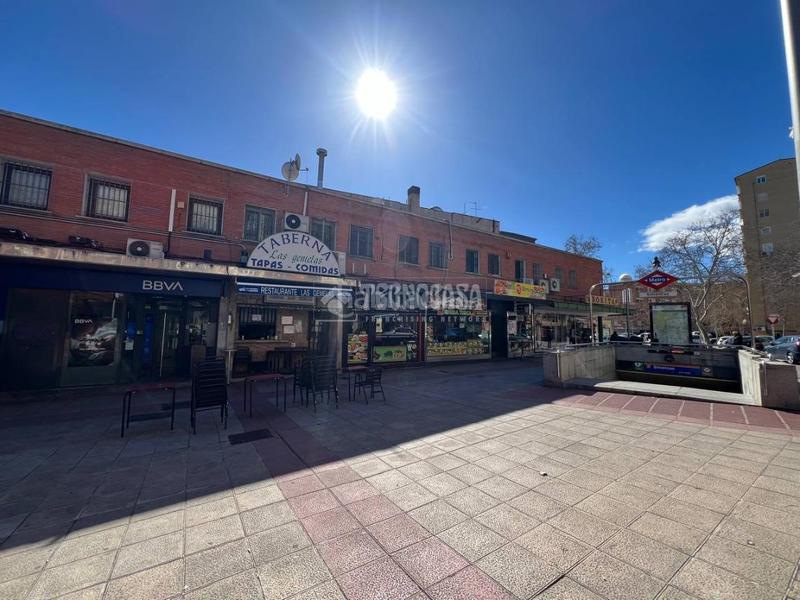 Foto 2d2971ae-d23b-4240-b14c-c06e0c1be0c9. Piso  en venta en Simancas Madrid