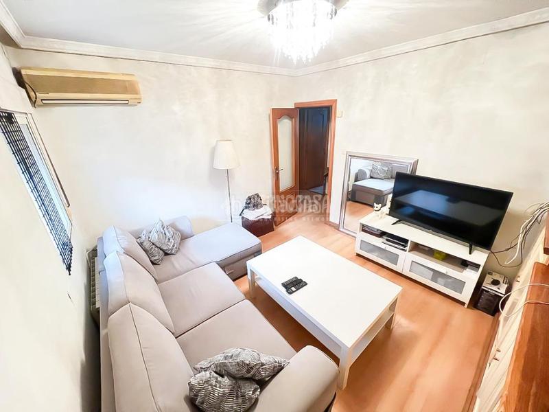 Foto 07bac77b-1a38-4b46-baf9-f7a0f42f520a. Pis amb calefacció a Simancas Madrid