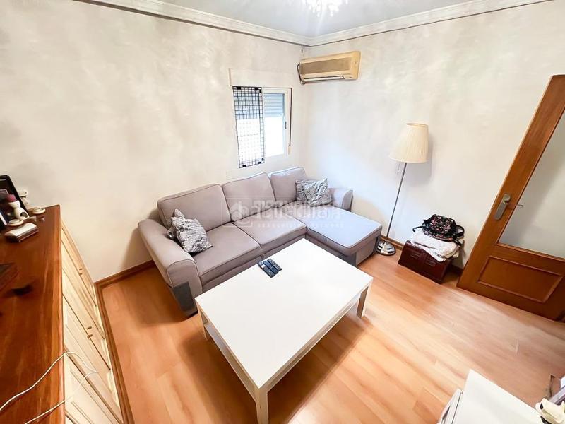 Foto fcda47c0-7fcf-45ed-aa78-477602e8243d. Pis amb calefacció a Simancas Madrid