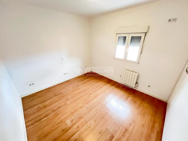 Foto e1967b35-c4df-49b1-8032-8c2b391bdede. Pis amb calefacció a Simancas Madrid