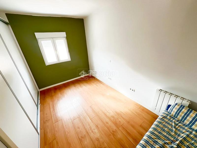 Foto f412ceb9-4a2b-4d92-9e6f-aaea4fece2ae. Pis amb calefacció a Simancas Madrid