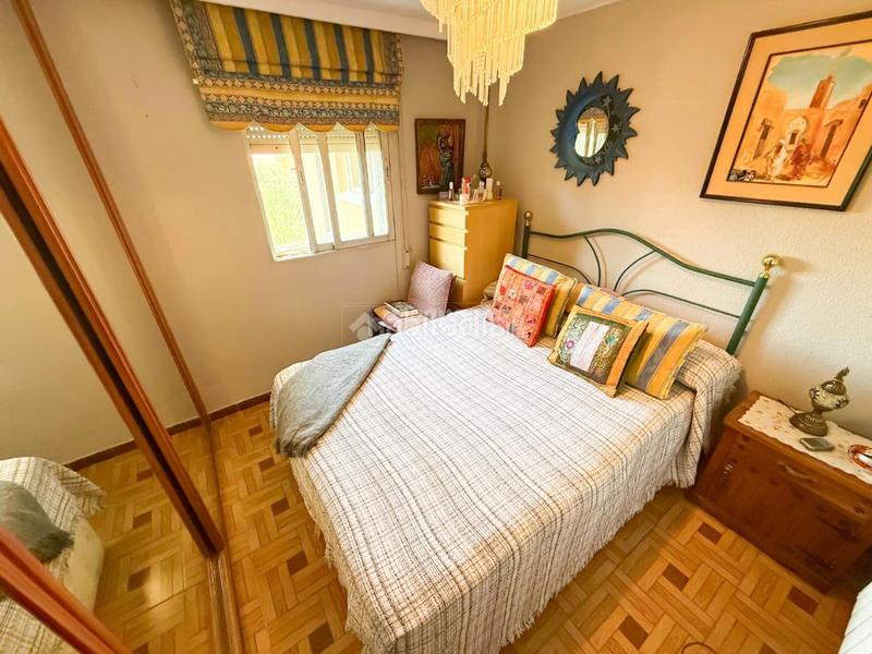 Foto 060d6661-e255-42d2-aaca-65f86a2f8d89. Pis amb calefacció a Simancas Madrid