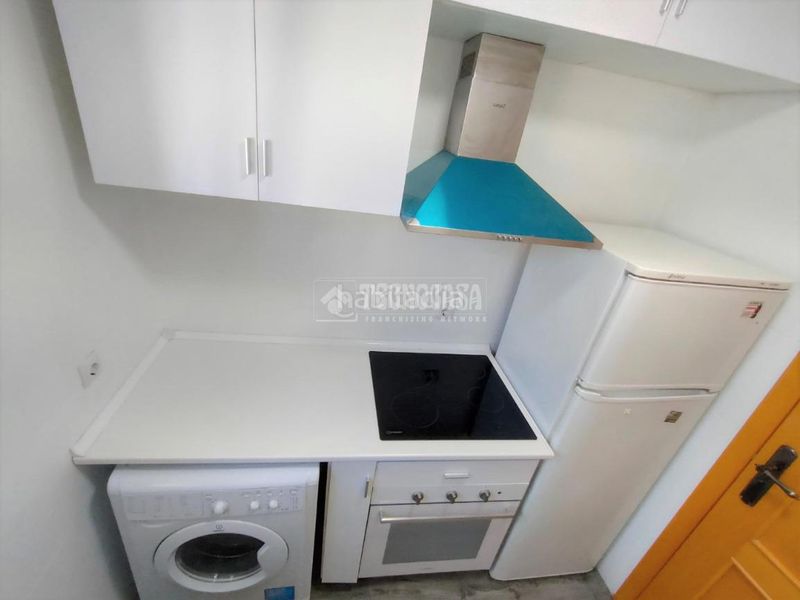 Foto baffd23b-e819-42d9-bb8a-30820d9e21c4. Pis amb calefacció a Simancas Madrid