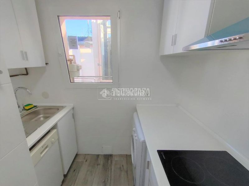 Foto de86db49-0e91-4fc4-8c16-ed3ee83dc939. Pis amb calefacció a Simancas Madrid