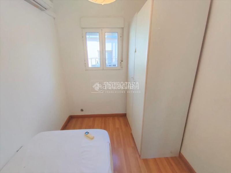 Foto f20c0fde-eb1c-4501-9b59-1ea336f8ab64. Pis amb calefacció a Simancas Madrid