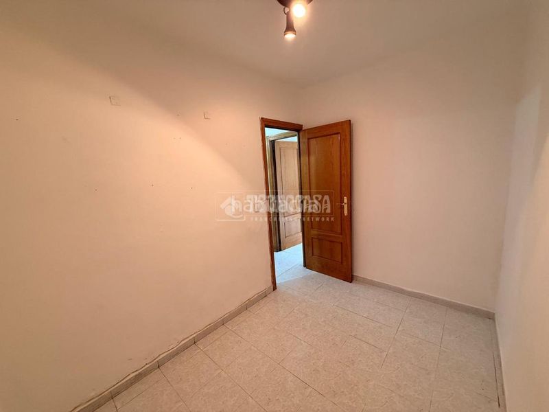 Foto 71239305-e2d7-402b-9a90-fcf6d7451cde. Pis a Simancas Madrid