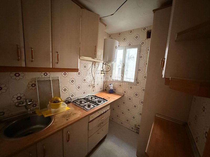 Foto 889a8eda-a0d7-4e35-82eb-7b8eb99cf0c7. Pis a Simancas Madrid