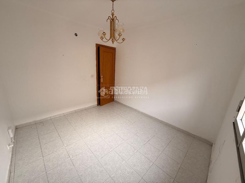 Foto b983d8d6-17d1-4b86-9bb0-19beac5d5538. Pis a Simancas Madrid