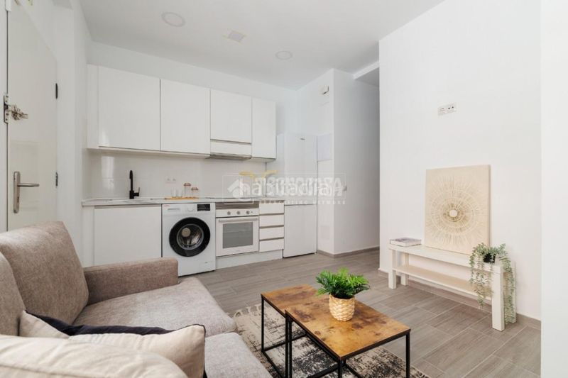 Foto a77d68ea-2603-4c8c-af06-8509f3ee4437. Local comercial a Simancas Madrid